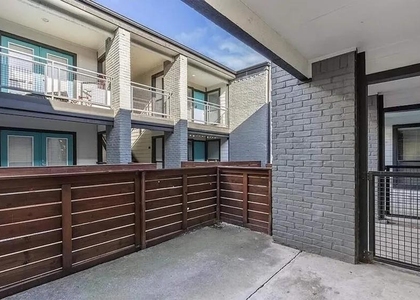 1925 Moser Avenue - Photo 1