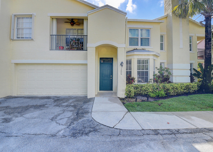 1206 Belmont Place - Photo 1