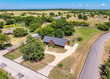 800 Oak Lane Drive - Photo 1