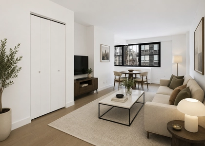 1 bed · 1 bath in E 39TH ST