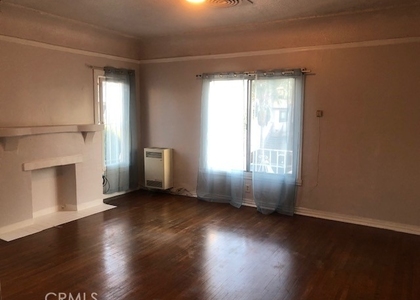 115 E 12th - Photo 1