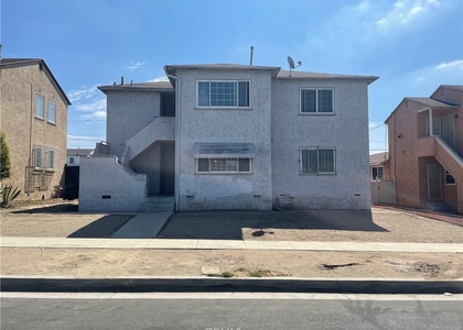 10244 S Van Ness Avenue - Photo 1