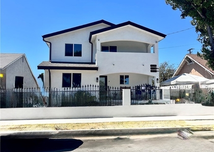 1033 S Bonnie Beach Place - Photo 1