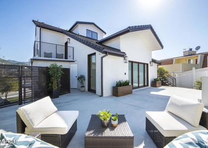 290 Lake Sherwood Drive - Photo 1