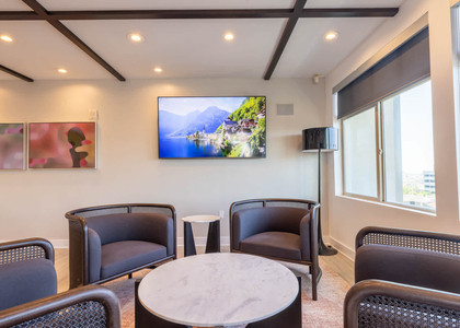 235 South San Pedro Street - Photo 1