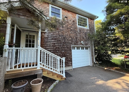 22 William Penn Drive - Photo 1