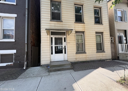 334 4th Street - Photo 1