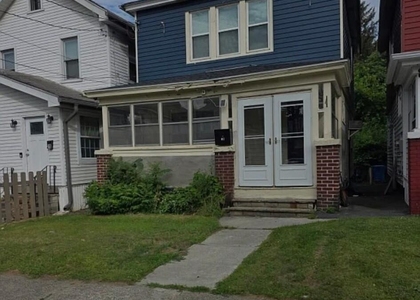 19 Pennsylvania Avenue - Photo 1