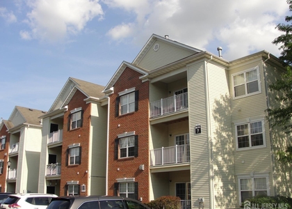 727 Lucy Court - Photo 1