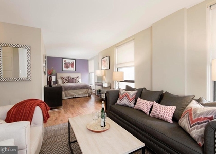 201 S 13th Street - Photo 1