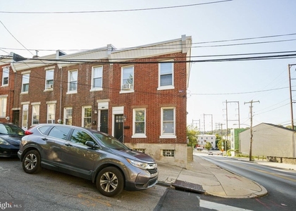 100 Ripka Street - Photo 1