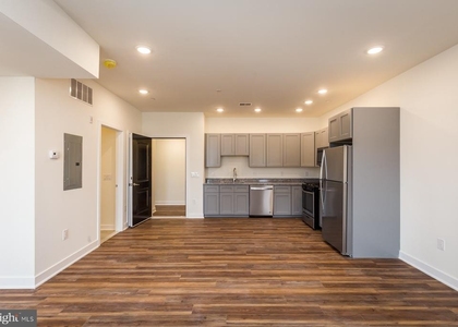 2411 Kensington Avenue - Photo 1