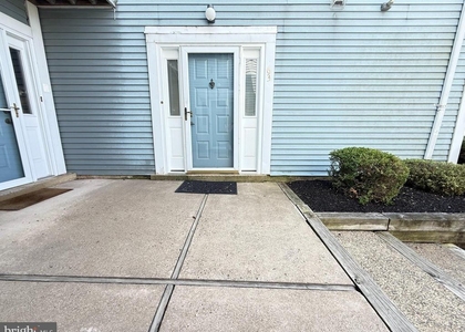 63 Hillcroft Way - Photo 1