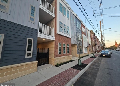 200 Hamilton Avenue - Photo 1