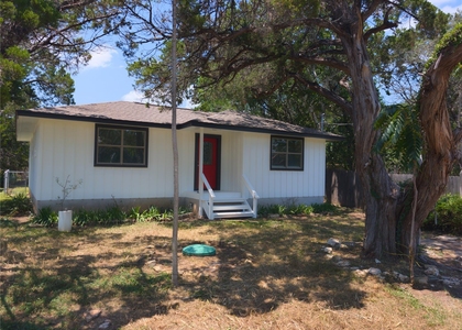 6202 Hudson Bend Rd - Photo 1