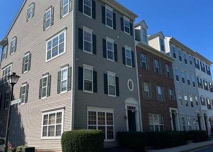262 Fountain Green Lane - Photo 1