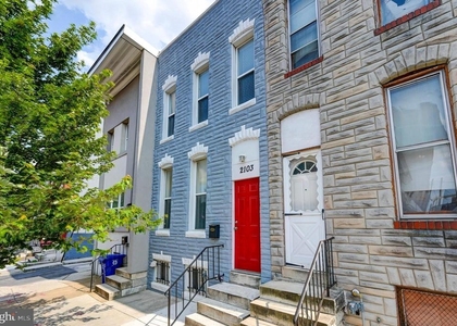 2103 E Madison Street - Photo 1