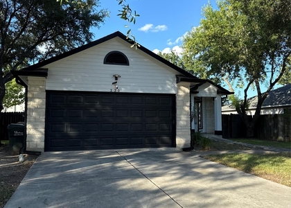 220 Bailey Loop - Photo 1