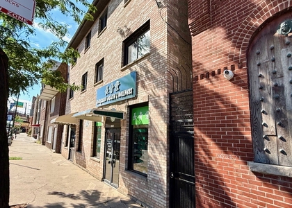 222 W 26th Street - Photo 1