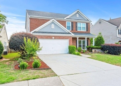 620 Clairidge Lane - Photo 1