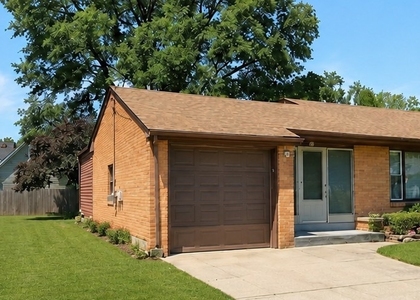 319 N Lord Avenue - Photo 1