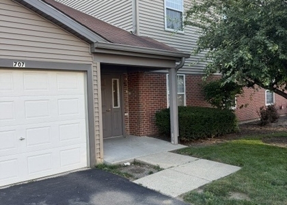 705 E Whispering Oaks Drive - Photo 1