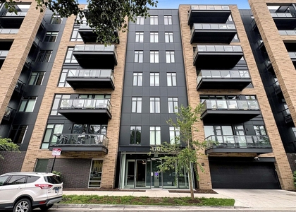 1701 W Webster Avenue - Photo 1