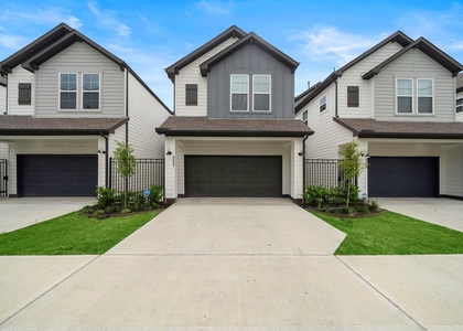 8322 Curry Road - Photo 1