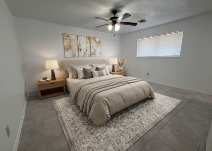 9618 S Petersham Drive - Photo 1