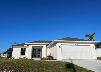 2132 Nw 7th Avenue - Photo 1