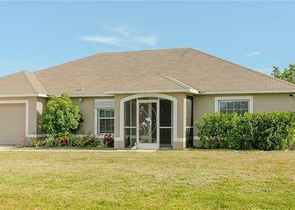 1902 Sw 26th Street - Photo 1