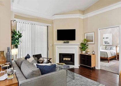 6607 Brodie Ln - Photo 1