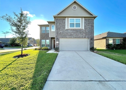 14903 Vinegrove Falls Court - Photo 1