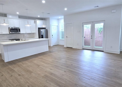 1475 Ferguson Way - Photo 1