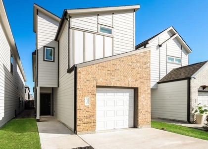 15322 Estrella East - Photo 1
