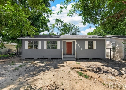 1089 Conklin Street - Photo 1