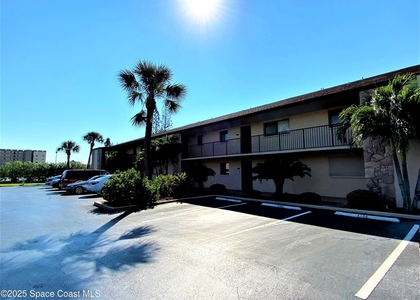 3160 N Atlantic Avenue - Photo 1