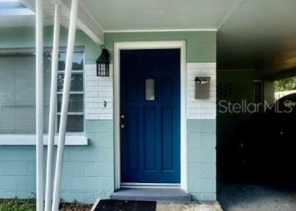 805 W Virginia Avenue - Photo 1