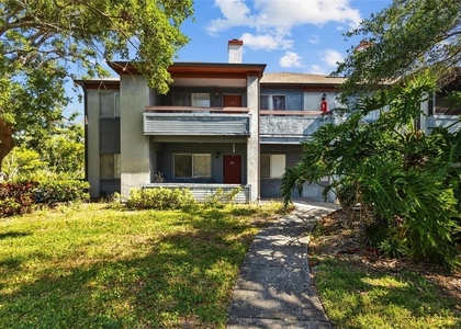 10265 Gandy Boulevard N - Photo 1