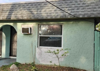 9809 N Jasmine Avenue - Photo 1
