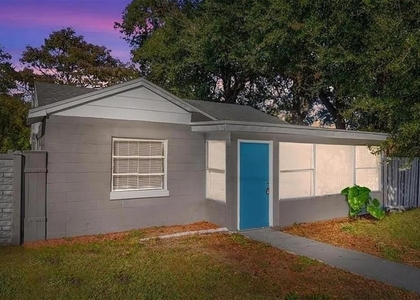 907 Columbia Street - Photo 1