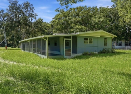 1096 Navajo Drive - Photo 1