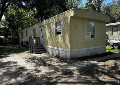 1001 Ne 77th Street - Photo 1