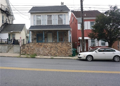 68 E Union Boulevard - Photo 1