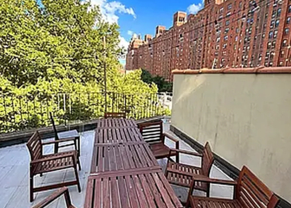 248 10th Avenue - Photo 1