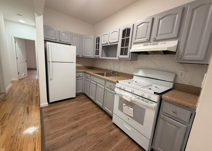 482 Kosciuszko Street - Photo 1