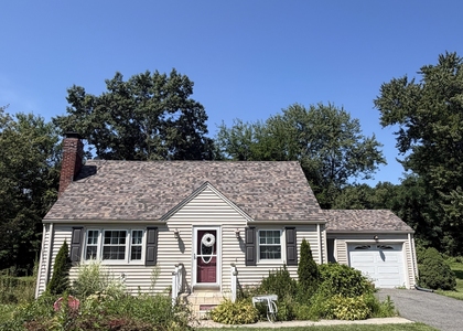 905 Plymouth Street - Photo 1