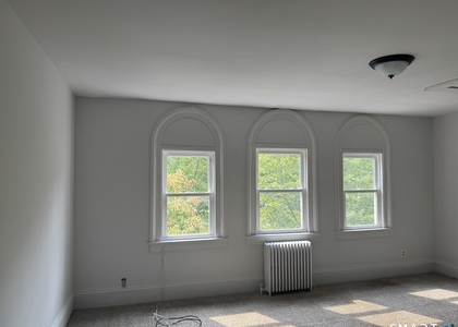 582 Kossuth Street - Photo 1