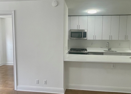 East 89th Street - Photo 1