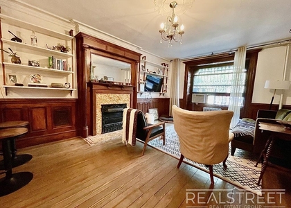 928 Saint Marks Avenue - Photo 1